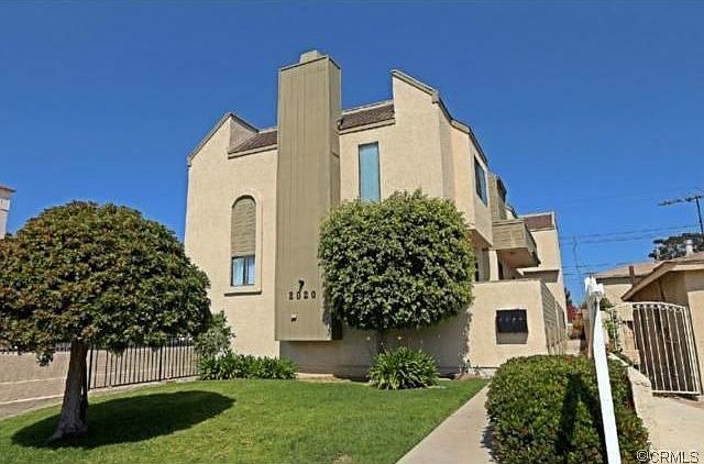 1st image of 2020 Cabrillo Ave APT C