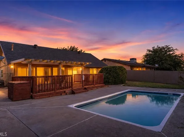 15560 Elmwood Dr, Victorville, CA 92395