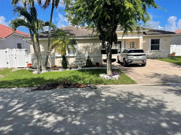 5374 SW 33rd Avenue, Fort Lauderdale, FL 33312