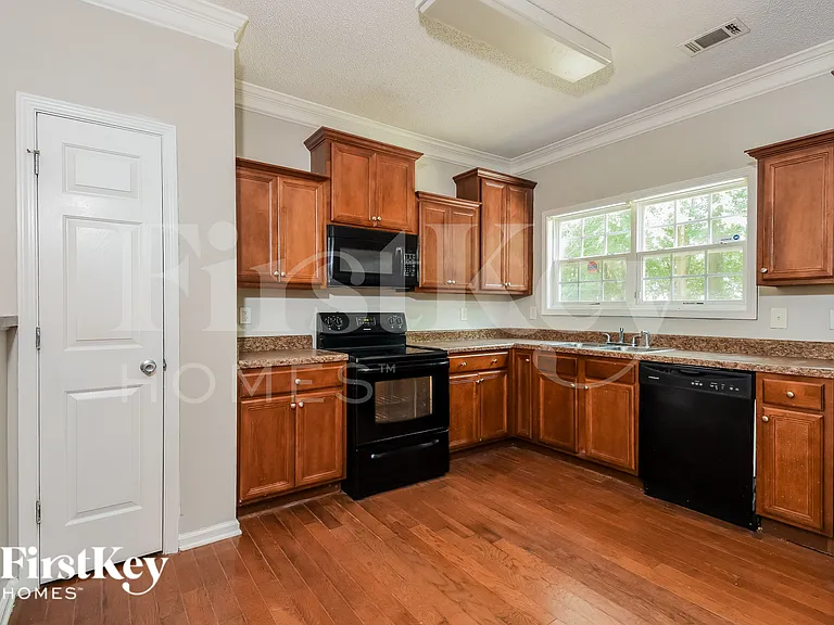 6368 Olmadison Pl — Photo 5