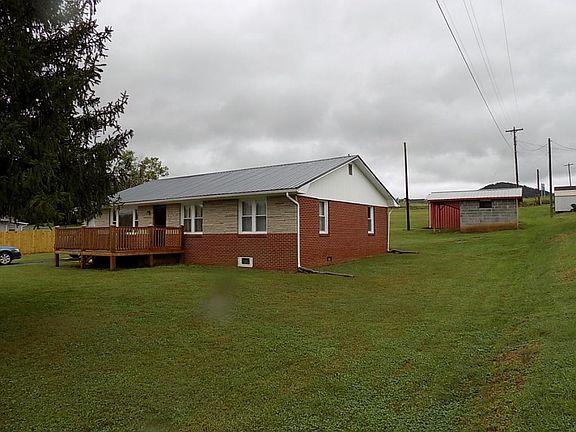 4th image of 811 Old Highway 11 W