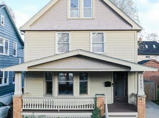 1553 Cordova Ave, Lakewood, OH 44107