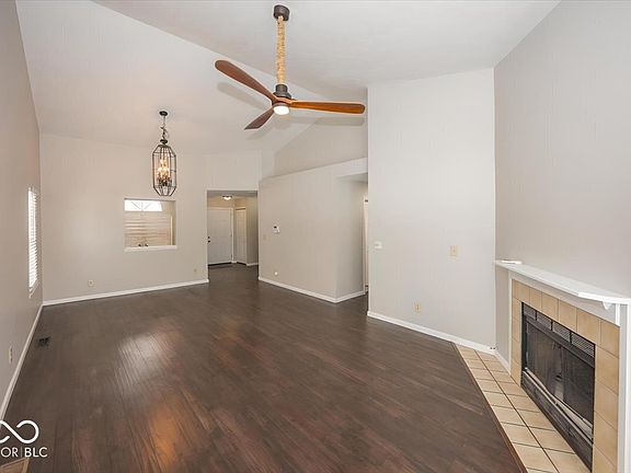 5th image of 8868 Pine Tree Blvd