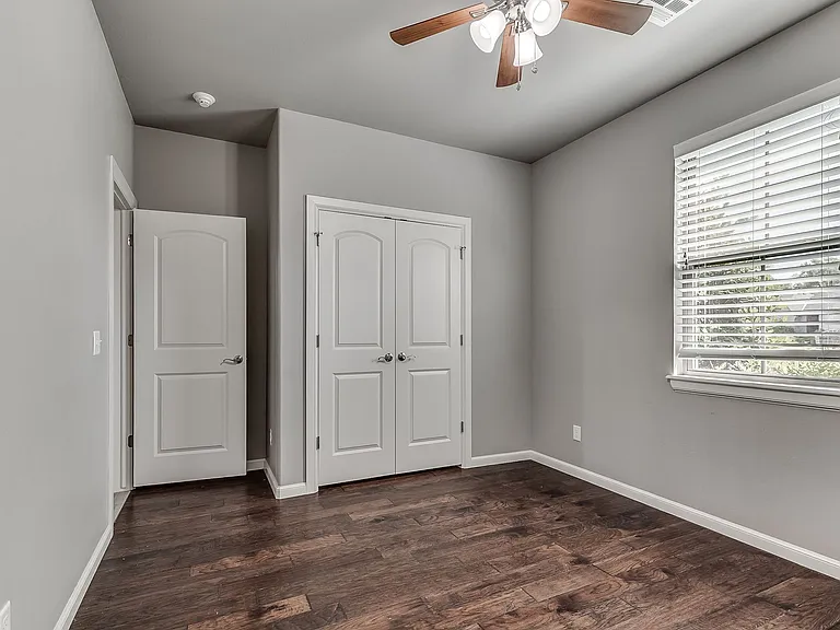 2709 Pacifica Ln — Photo 31