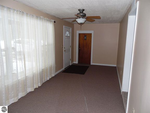 2nd image of 4084 Brookview Dr W