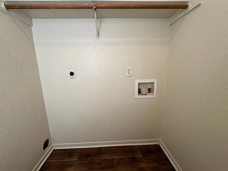 3400 Cantabrian Dr — Photo 16