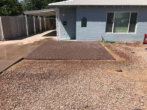 3rd image of 1842 E Crittenden Ln