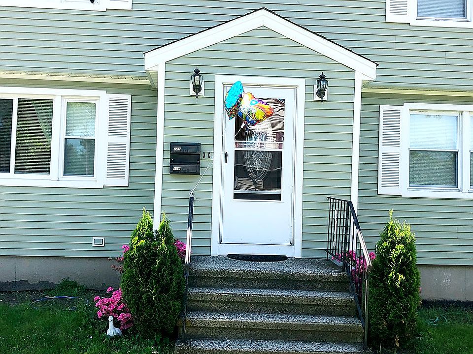 1st image of 119 Peck St