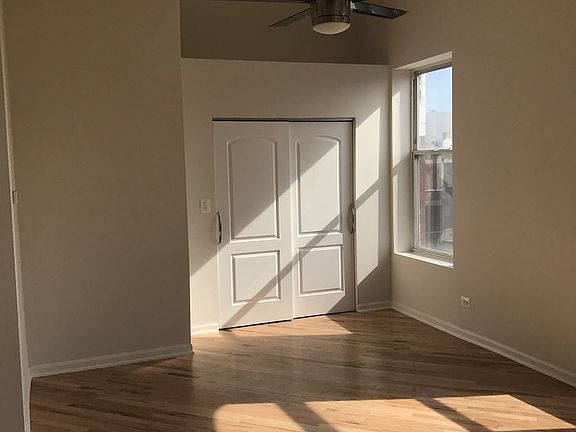 3rd image of 1452 N Bosworth Ave APT 3F