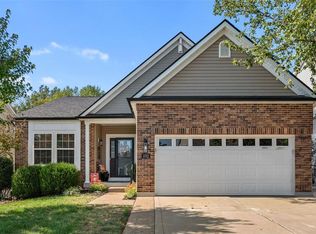 192 Fox Creek Dr, Wentzville, MO