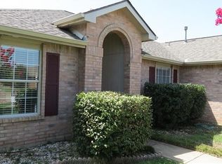 3406 Sparta Dr, Corinth, TX 76210
