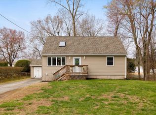 88 Harwich Rd, East Longmeadow, MA 01028