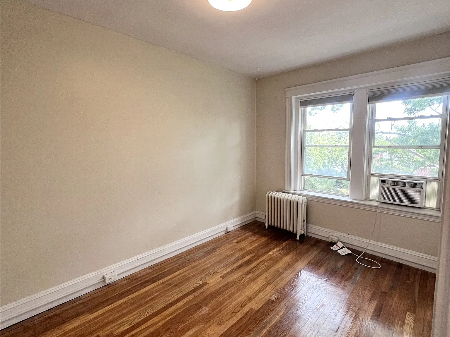 1 bed, 9999 sqft, $2,900 — Photo 4