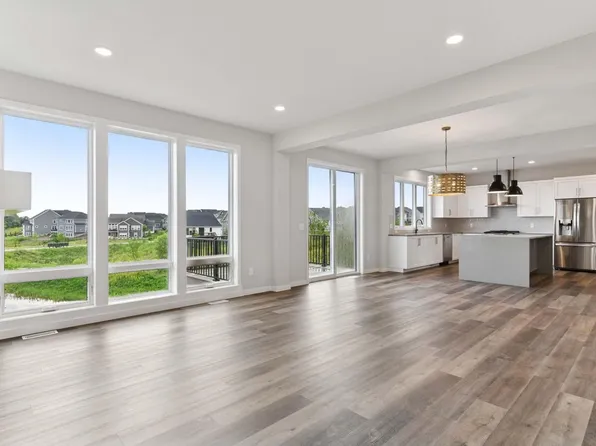 10101 Corral Way, Victoria, MN 55386