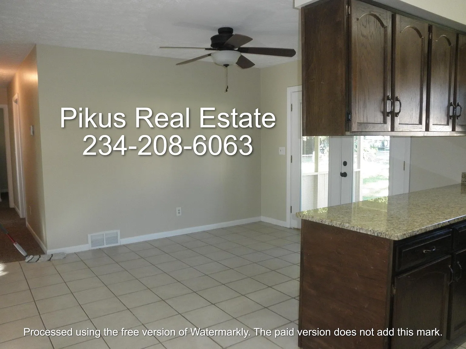 3 bed, 1092 sqft, $1,295 — Photo 4