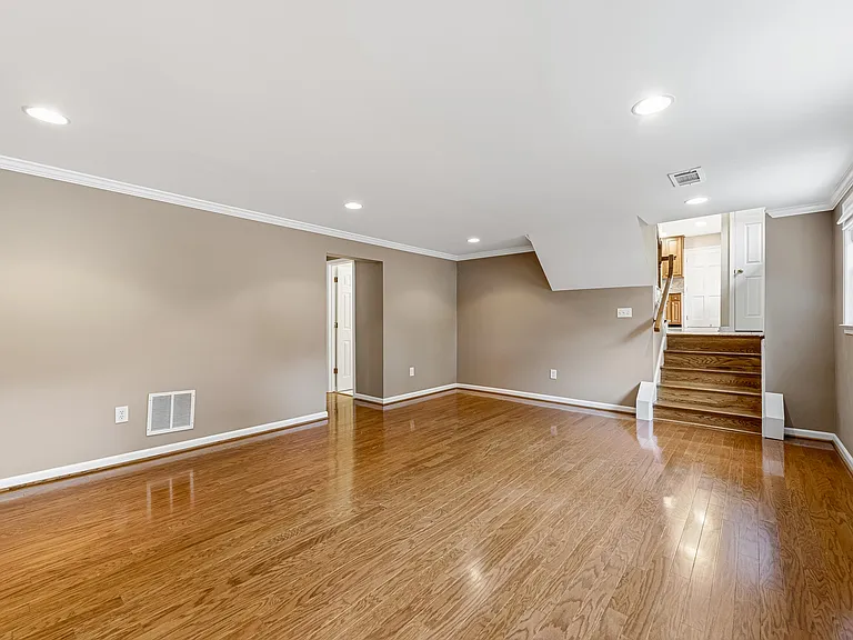 1432 Filene Ct — Photo 27