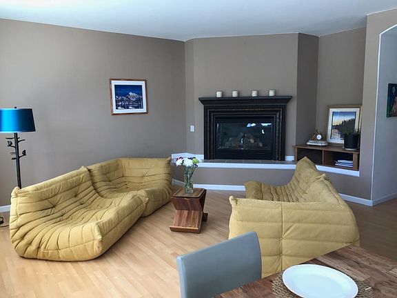 Family Room with Fireplace