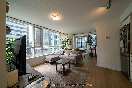 295 Adelaide St W #1709 Photo 1