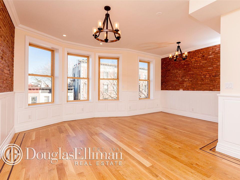 1st image of 686 Saint Johns Pl APT 4