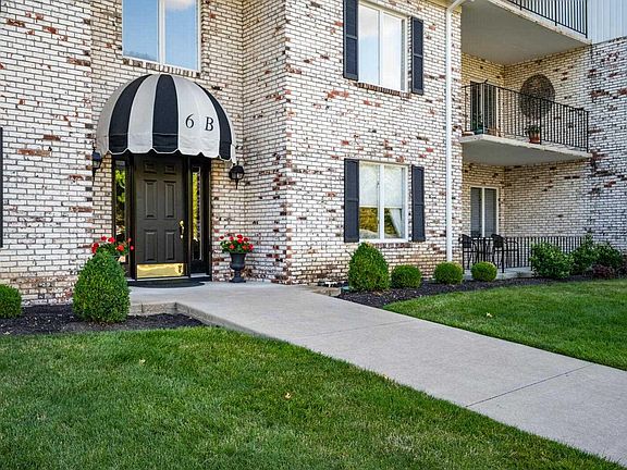 2nd image of 4501 N Wheeling Ave #6B-301