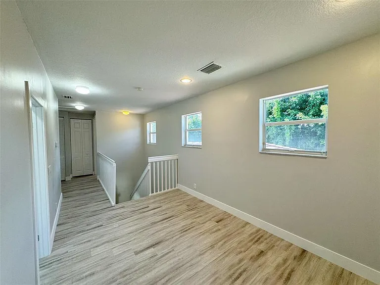236 Belle Grove Ln — Photo 23