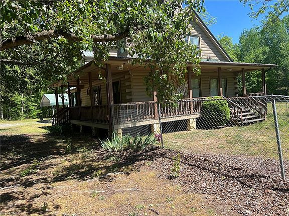 5th image of 5875 Groometown Rd