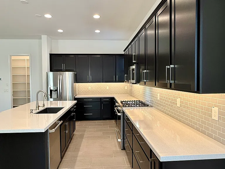 3824 E Fiesta Flower Ln — Photo 1