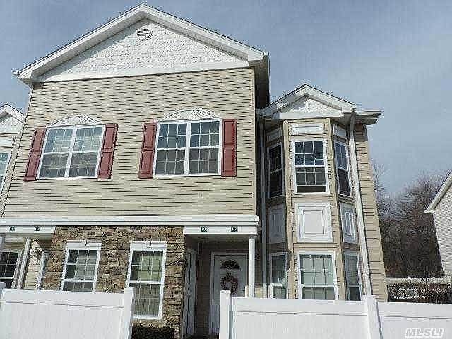 1st image of 135 Spring Dr #135