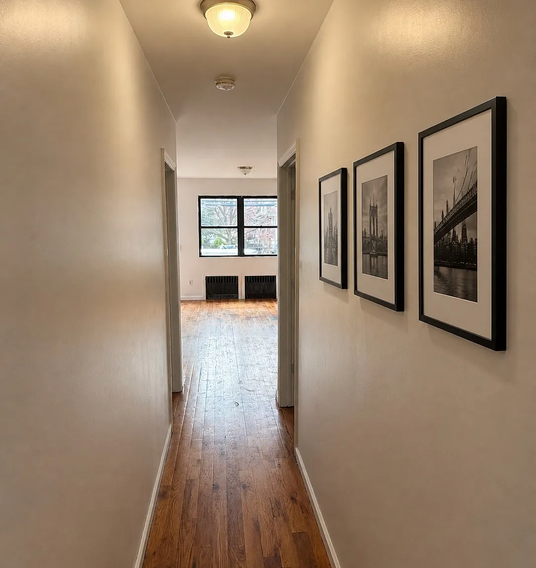 4 bed, 1900 sqft, $3,999 — Photo 3
