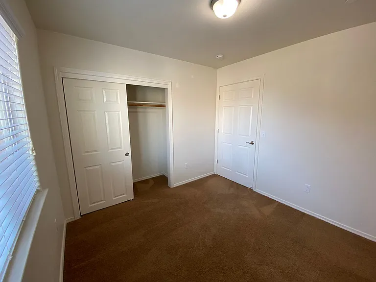 2109 Bella Oaks Dr — Photo 17
