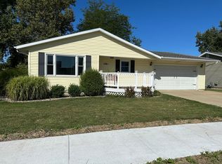 1261 Cardinal Dr, Bradley, IL 60915