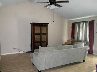 118 Meadow Bend Dr, League City, TX 77573