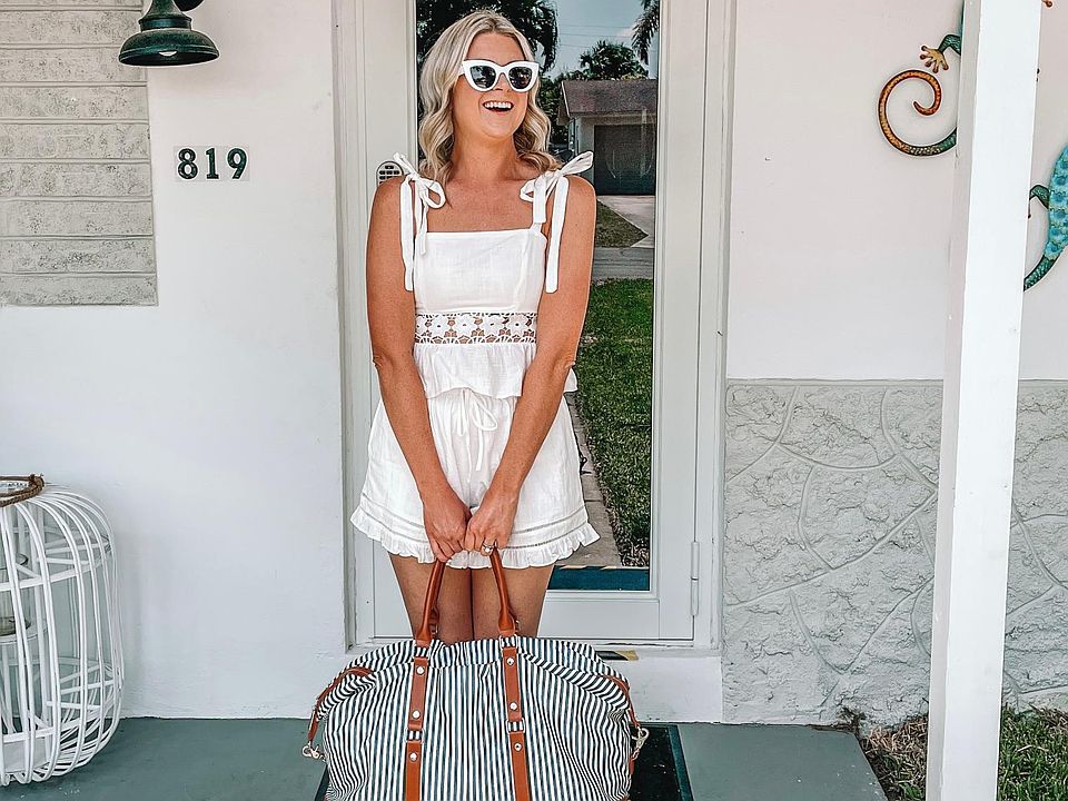 1st image of 819 SE 5th St