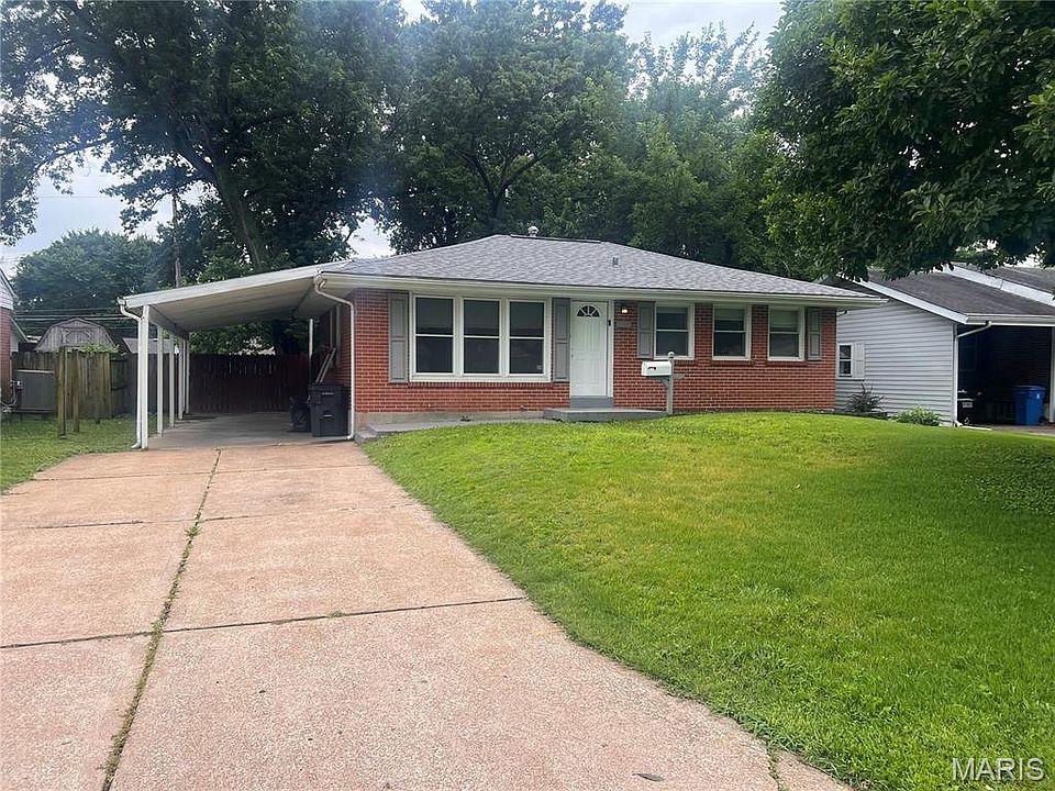 1st image of 740 Crowder Dr