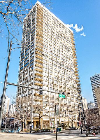1st image of 88 W Schiller St APT 1509