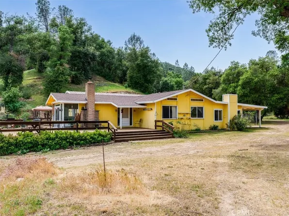 1535 Parkhill Rd, Santa Margarita, CA 93453