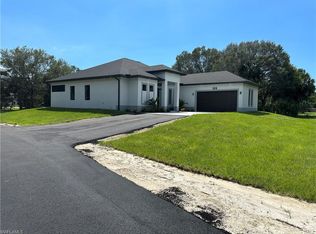 109 14th St SE, Naples, FL 34117