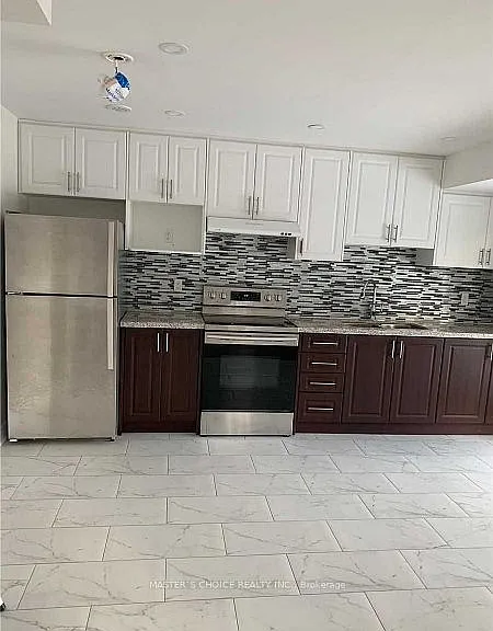 25 Mannar Dr #LOWER — Photo 2