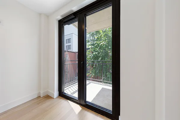 Rented by Nooklyn NYC LLC | media 36