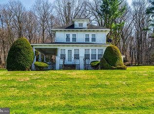 15 Buttermilk Ln, Kirkwood, PA 17536