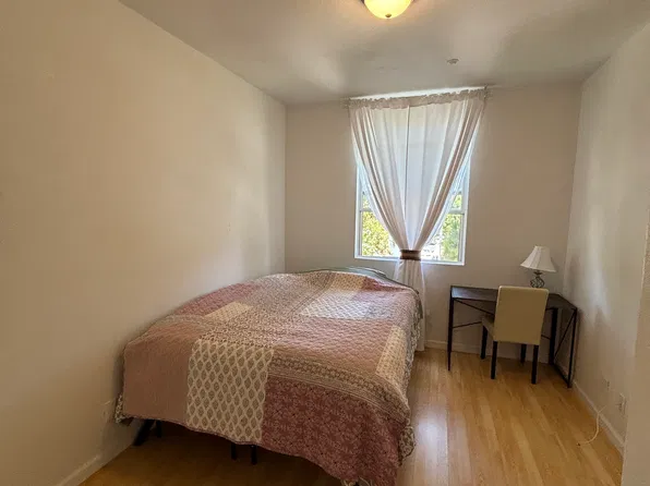 (undisclosed Address), Irvine, CA 92618