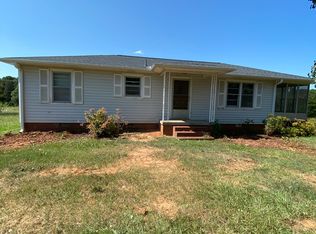 1515 Agnew Rd, Starr, SC 29684