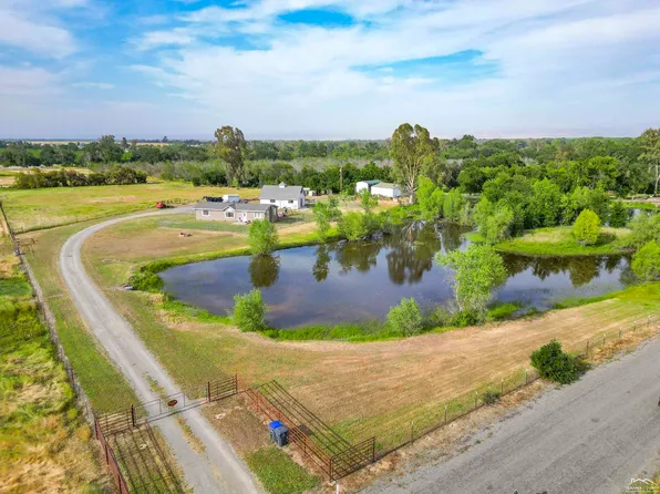 24850 Foster Rd, Corning, CA 96021