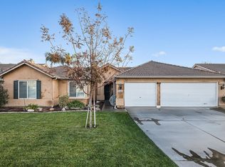 1051 W Pepper Dr, Hanford, CA 93230