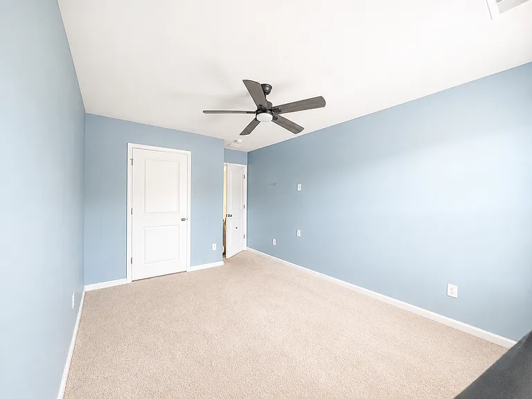 169 Oakwood Blvd — Photo 15
