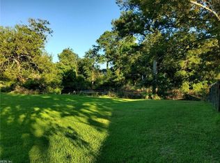 411 Holloway Dr, Portsmouth, VA 23701