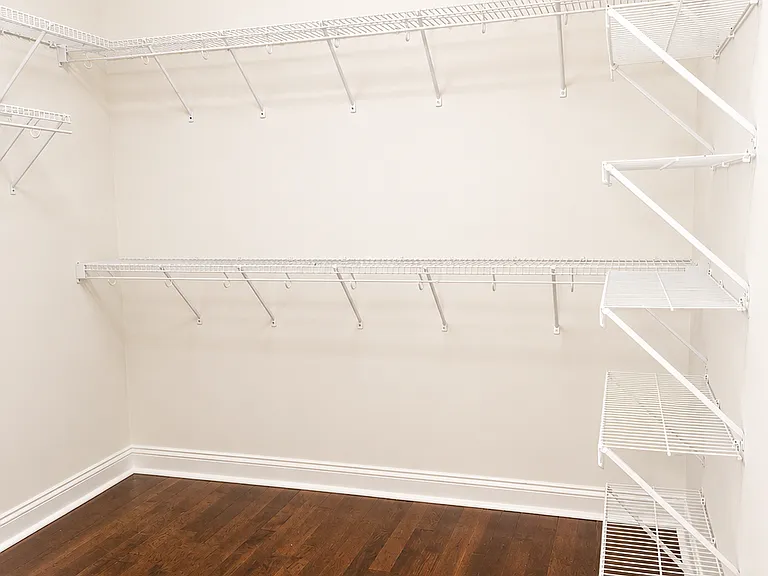 6102 Northshore Dr — Photo 13