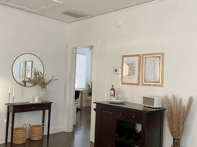 1305 S Albany Ave #B — Photo 6