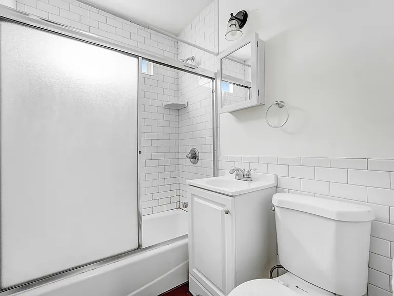 1142 E 120th St #1148-2 — Photo 2