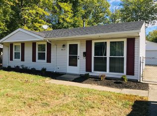 5617 Ridgecrest Rd, Louisville, KY 40218